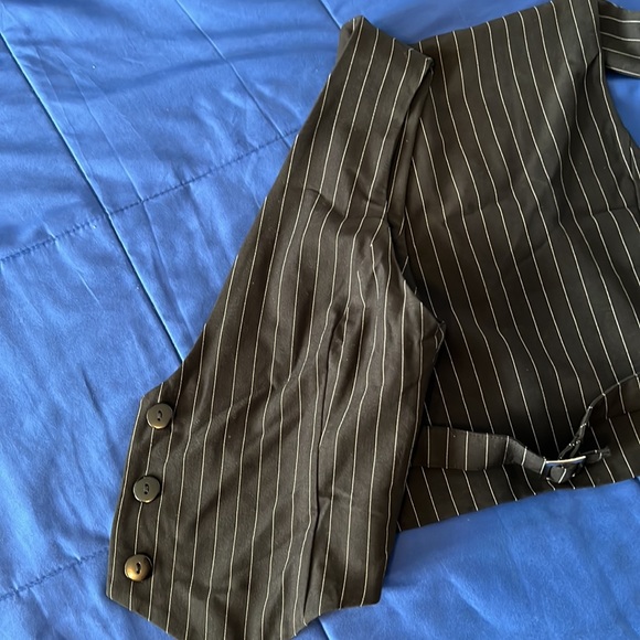 Adika pinstripe vest Size medium NWT - Picture 3 of 5